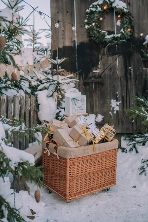 WICKER Rectangular BASKET for Firewood on WHEELS JUTE LINED handmade decorative 63x43 H46/52 cm