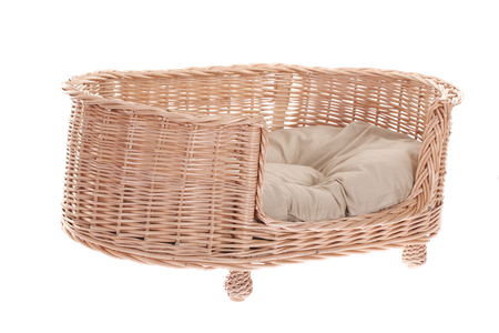 Weidener Tierkorb oval mit einem Kissen 79x51 H12/31 cm